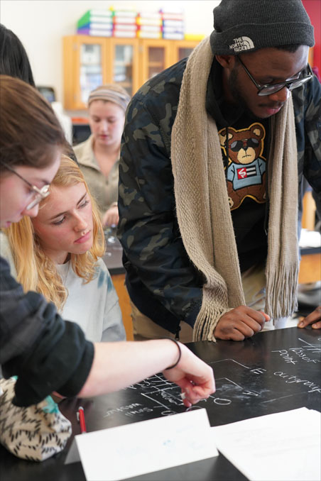 Students work in a lab setting