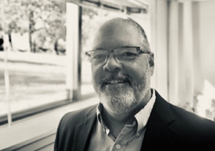 Headshot of Garth Cormier