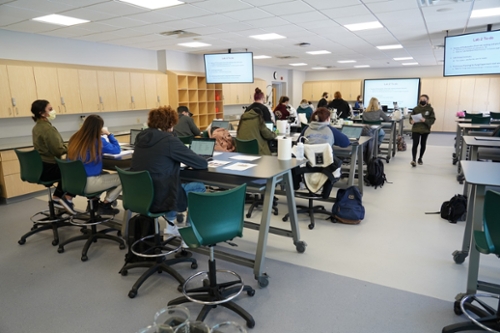 Students in upgraded lab space
