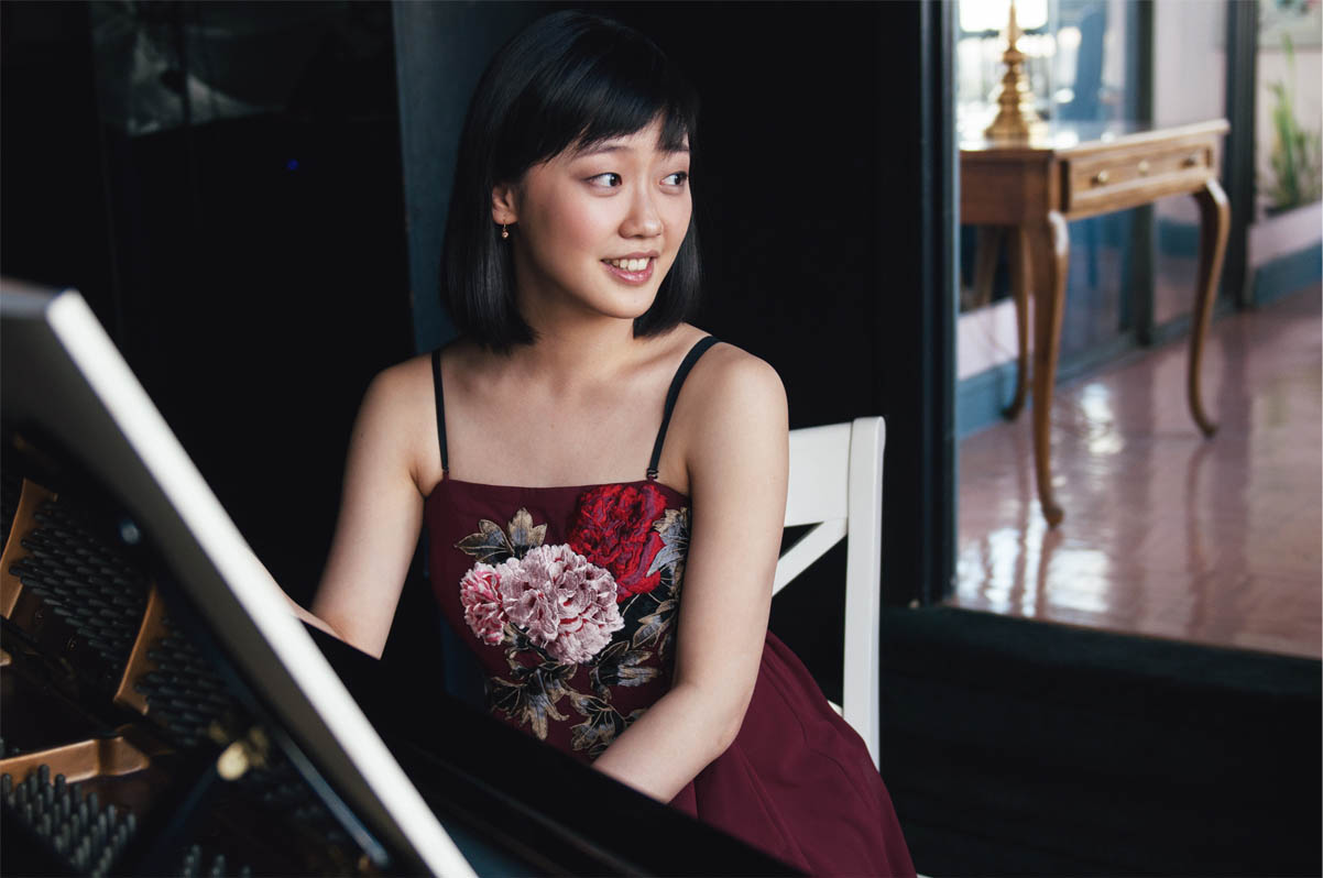 Classical pianist Fei Fei