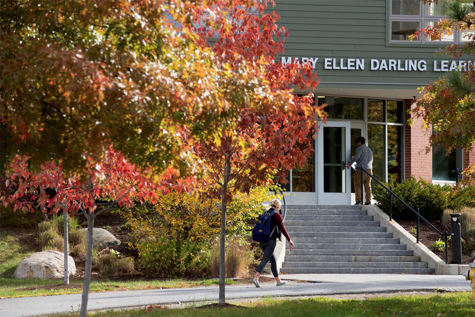 Students walk towards the Darling Learning Center