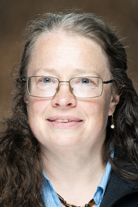 Image of Aly McKnight, a faculty member at Husson University.