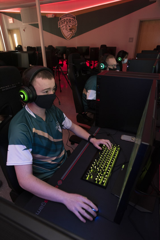 students compete in an esports tournament